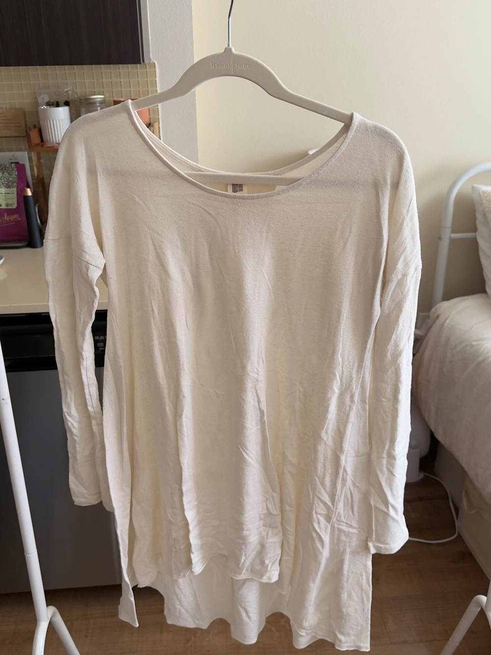 Freeloader Ivory Long-Sleeve Tunic Top